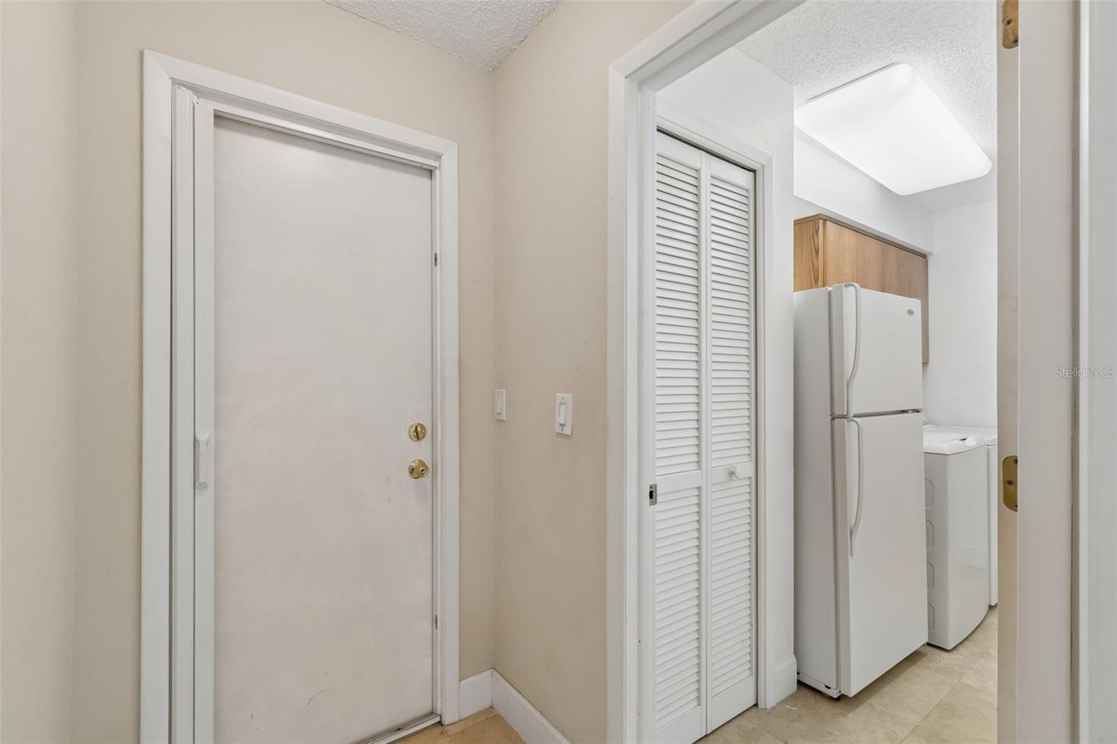 Image 46 of 74 For 13501 Glaze Brook Drive