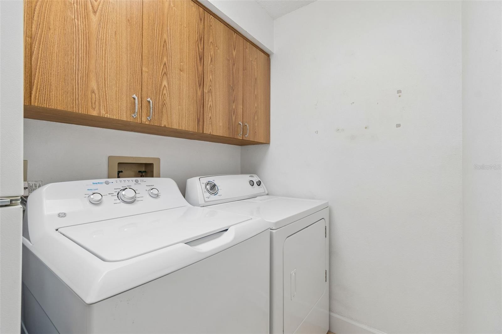 Image 47 of 74 For 13501 Glaze Brook Drive