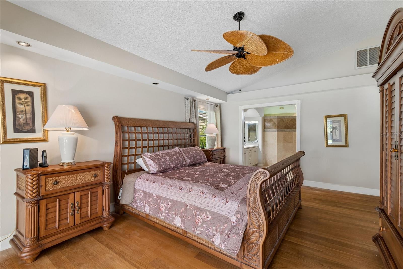 Image 49 of 74 For 13501 Glaze Brook Drive