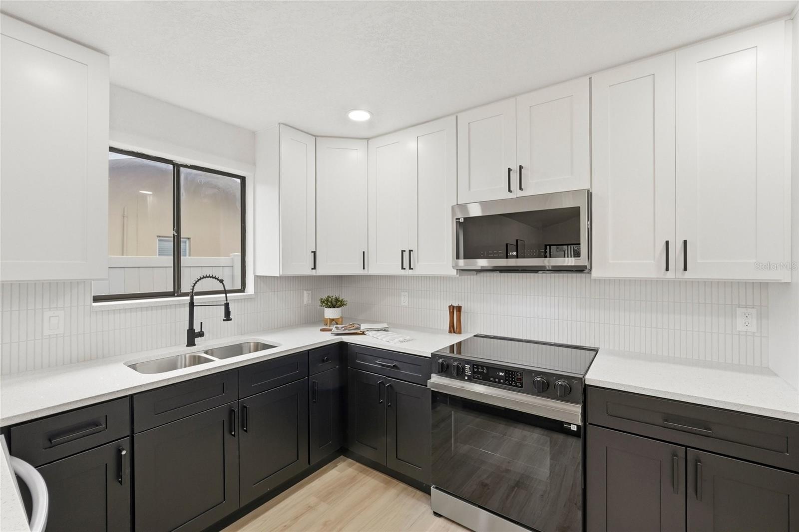 Image 11 of 38 For 2643 Burntfork Drive