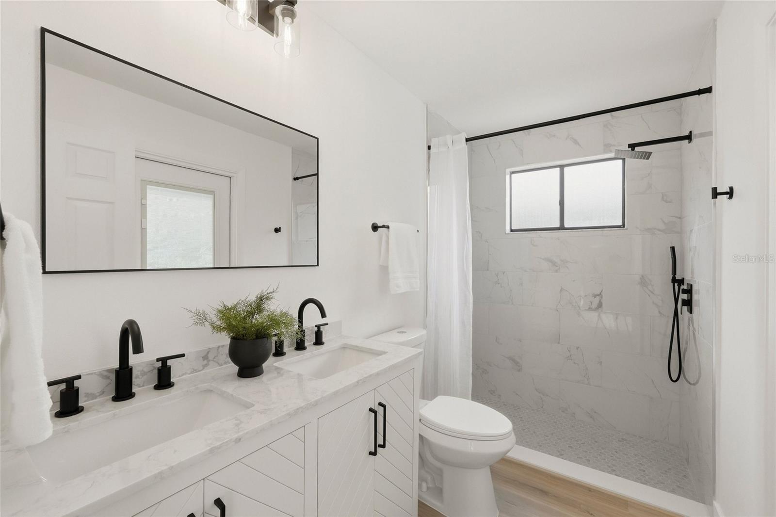 Image 23 of 38 For 2643 Burntfork Drive