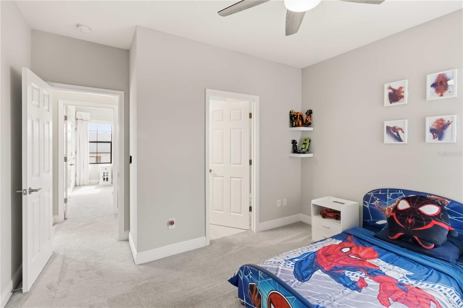 Image 33 of 47 For 805 Viscount Street