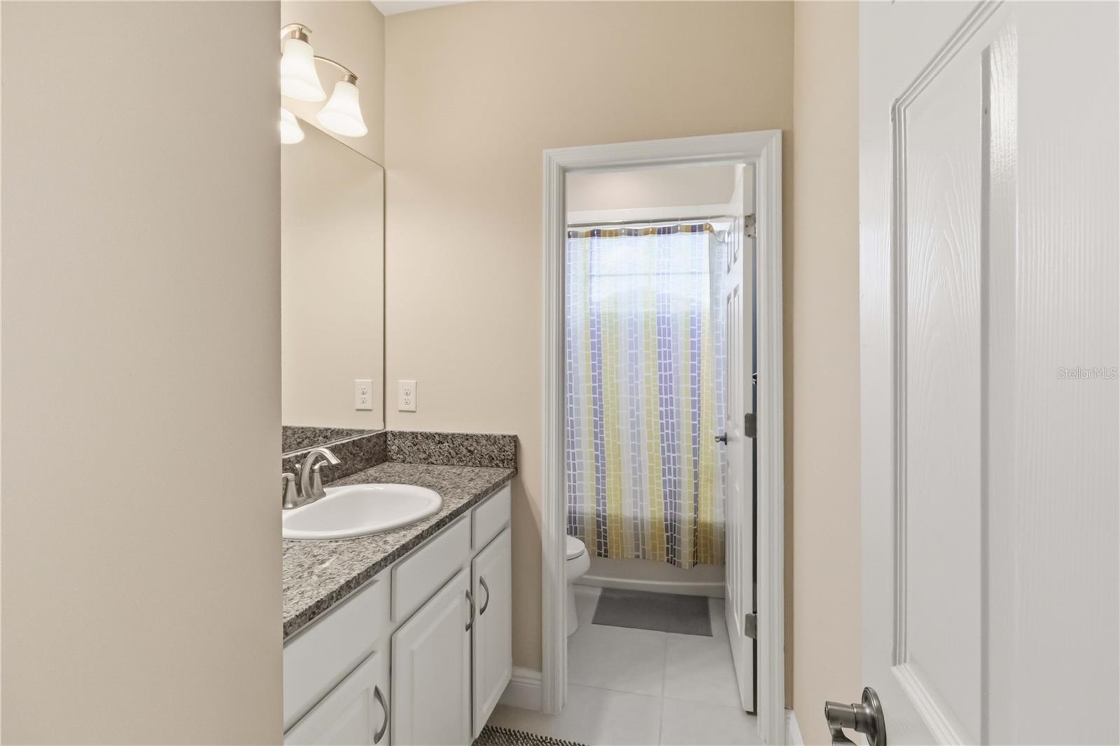 Image 35 of 47 For 805 Viscount Street