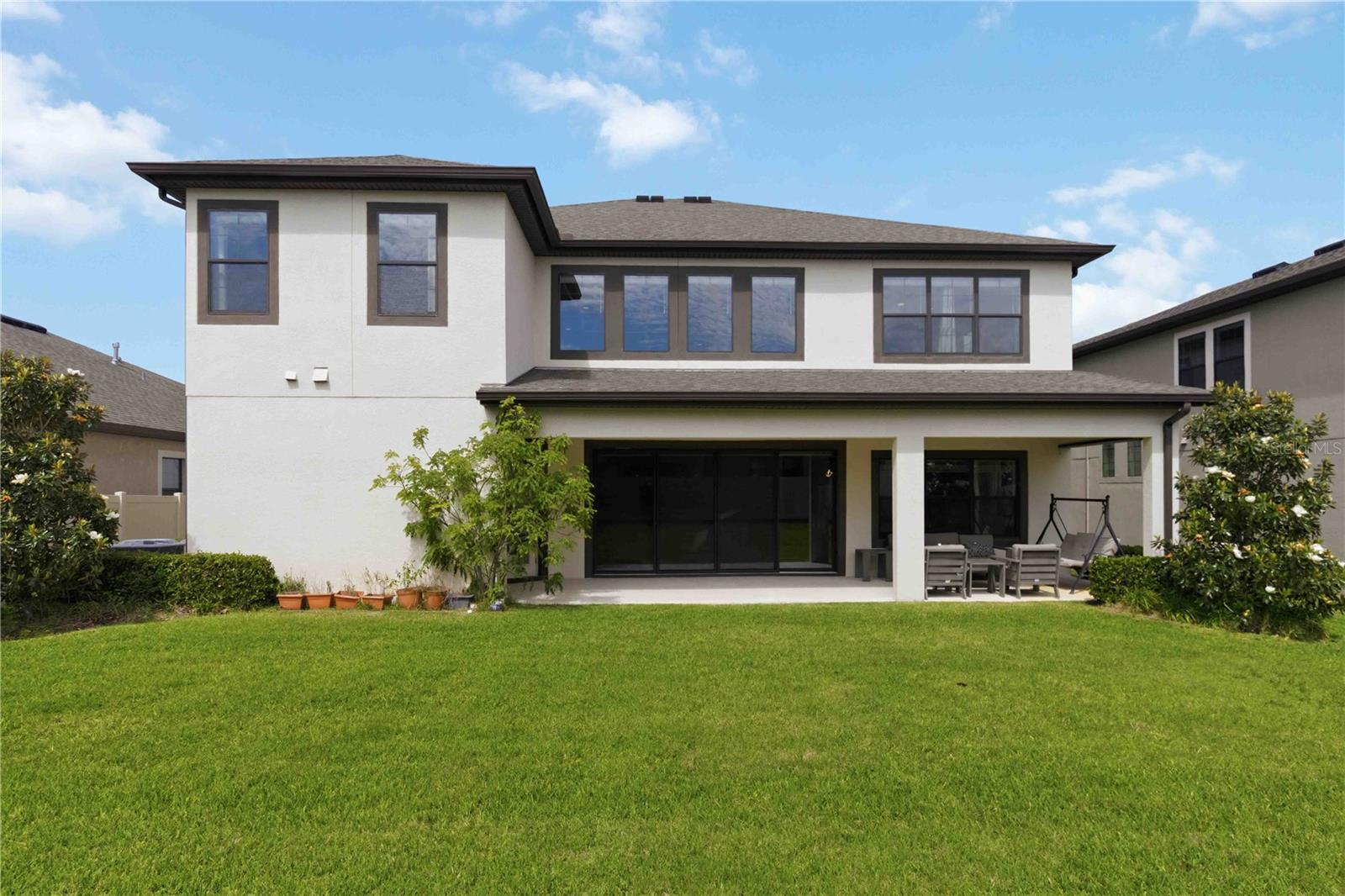 Image 39 of 47 For 805 Viscount Street