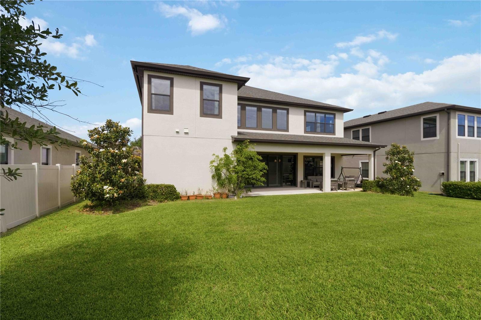 Image 40 of 47 For 805 Viscount Street