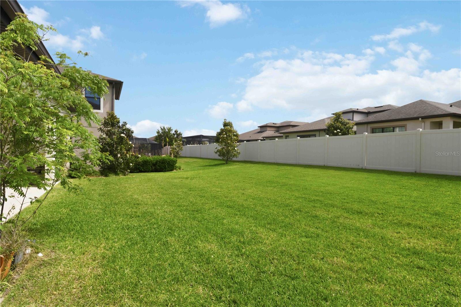 Image 41 of 47 For 805 Viscount Street