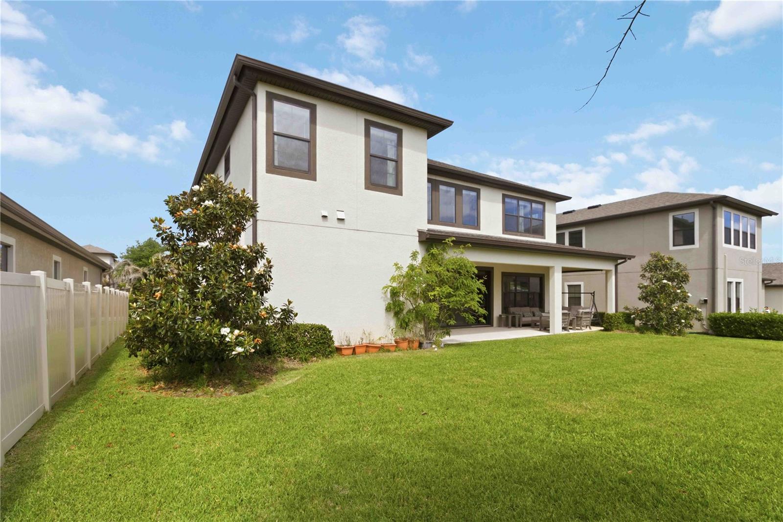 Image 42 of 47 For 805 Viscount Street