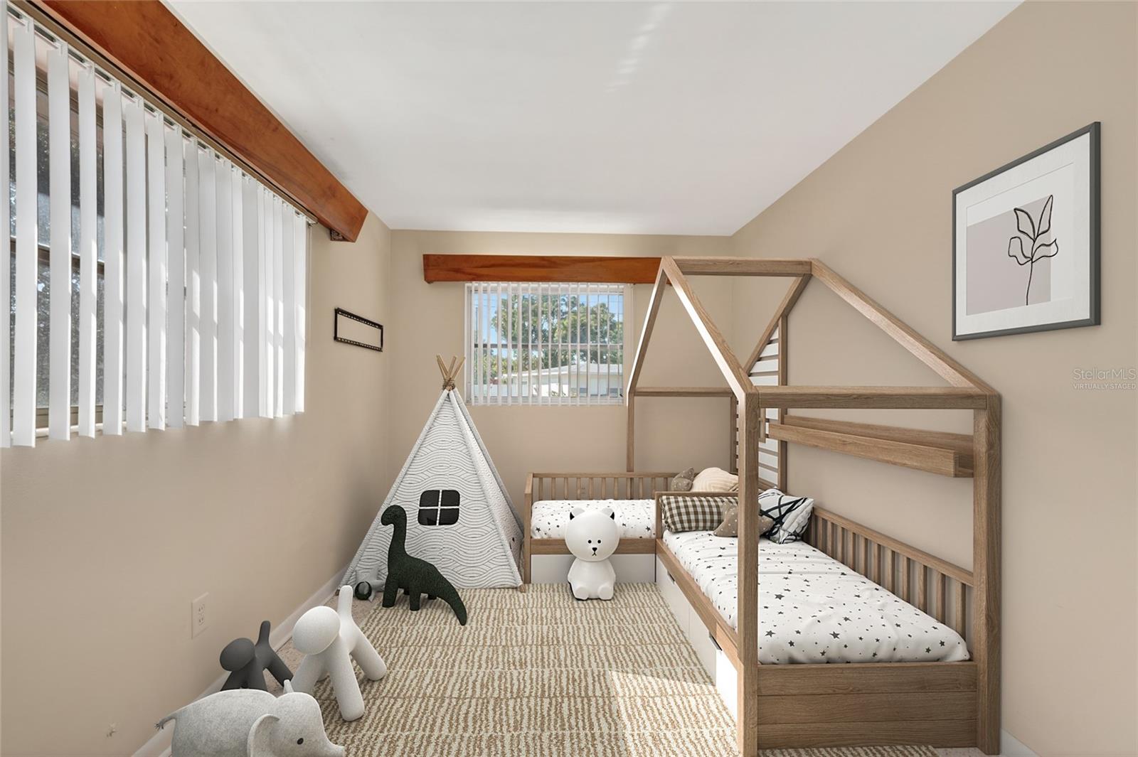 Image 22 of 38 For 1610 Valencia Drive W