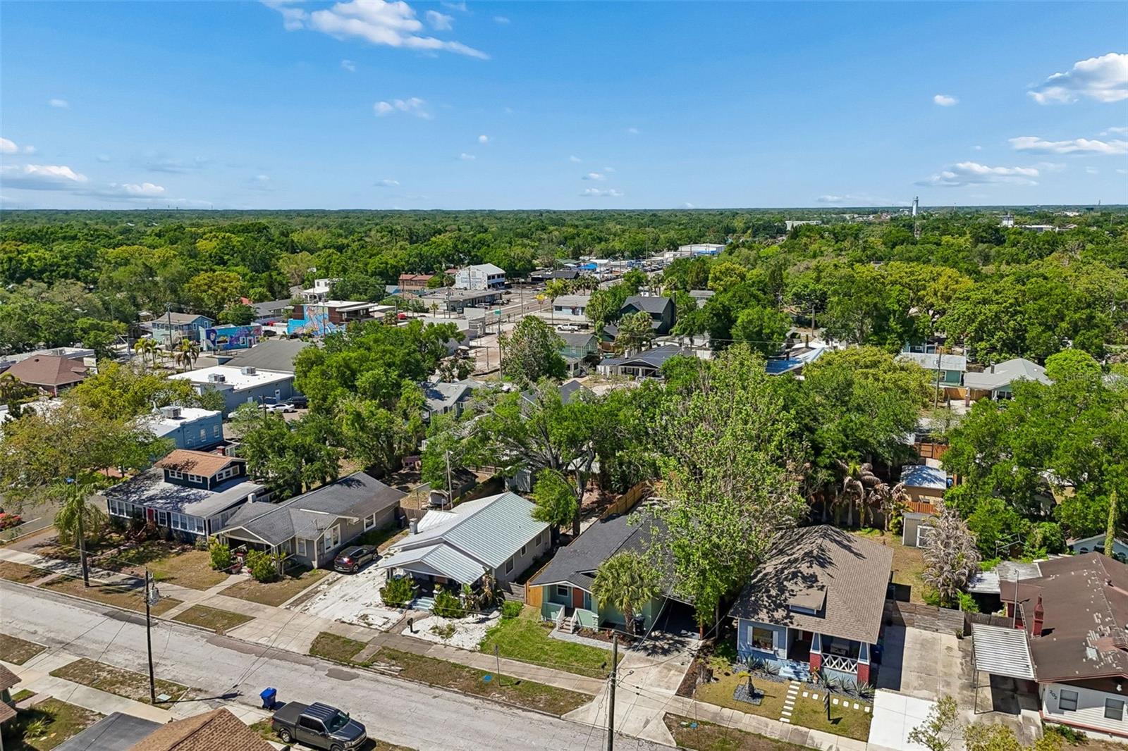 Image 66 of 74 For 106 E Fern St