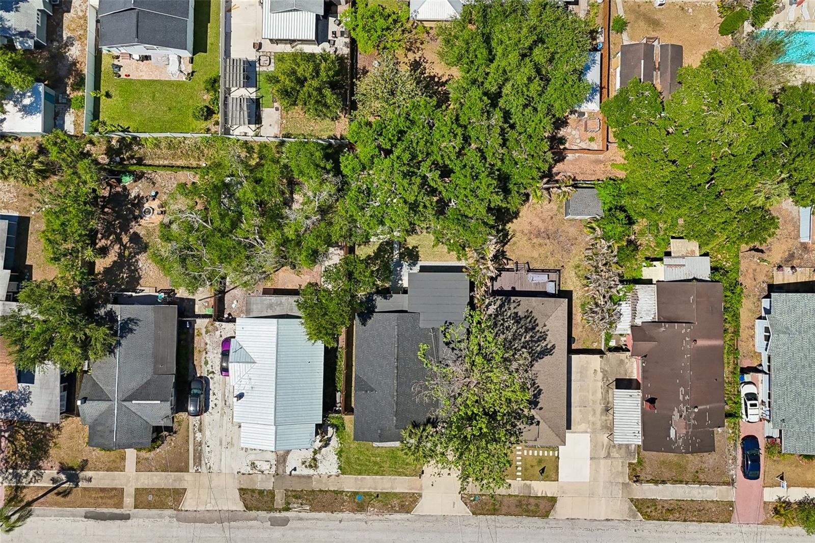 Image 71 of 74 For 106 E Fern St