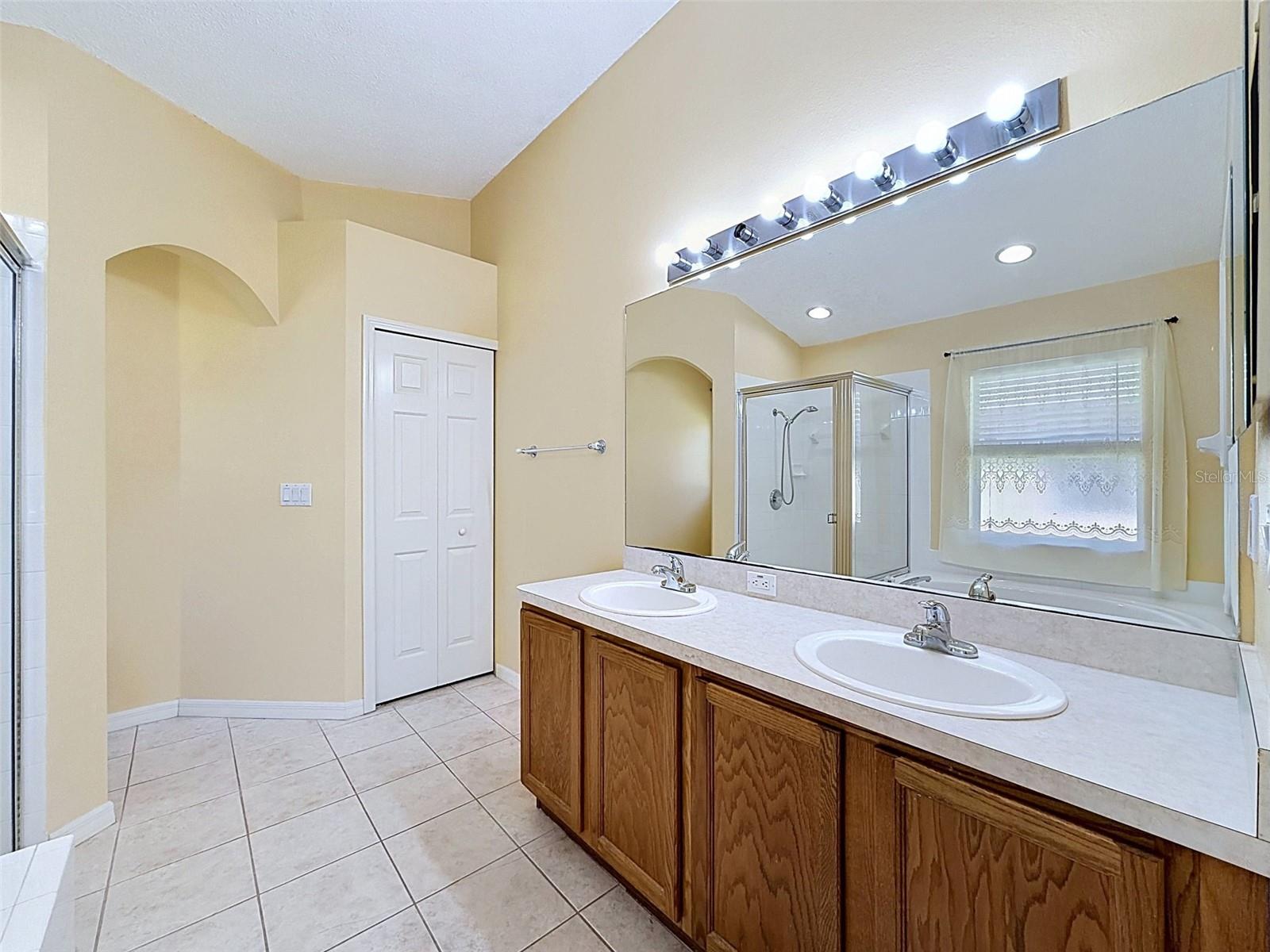 Image 26 of 90 For 2706 Tidal Creek Drive