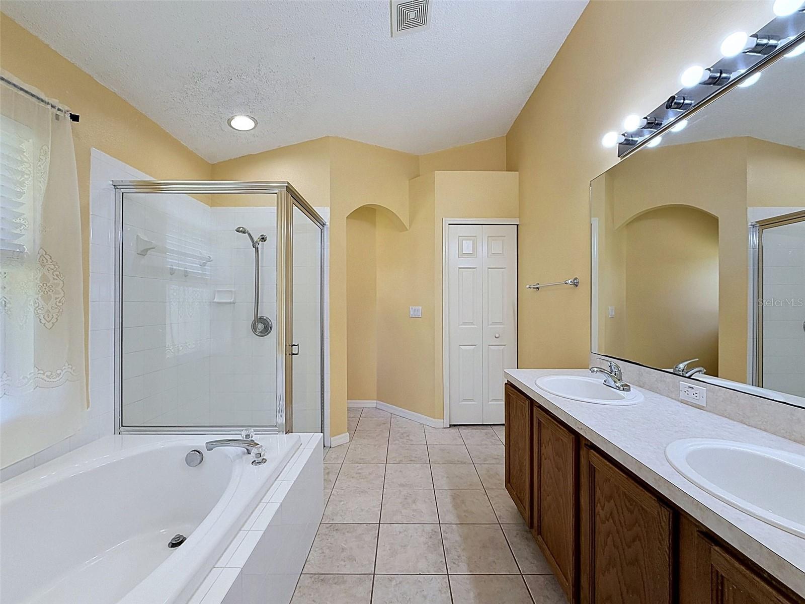 Image 28 of 90 For 2706 Tidal Creek Drive