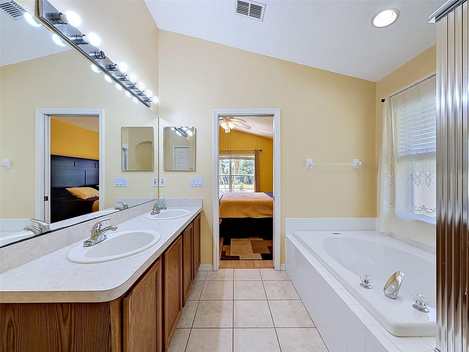 Image 30 of 90 For 2706 Tidal Creek Drive