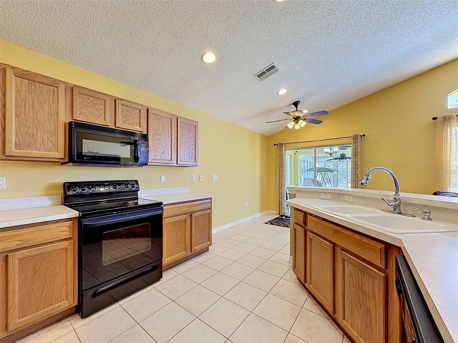 Image 38 of 90 For 2706 Tidal Creek Drive