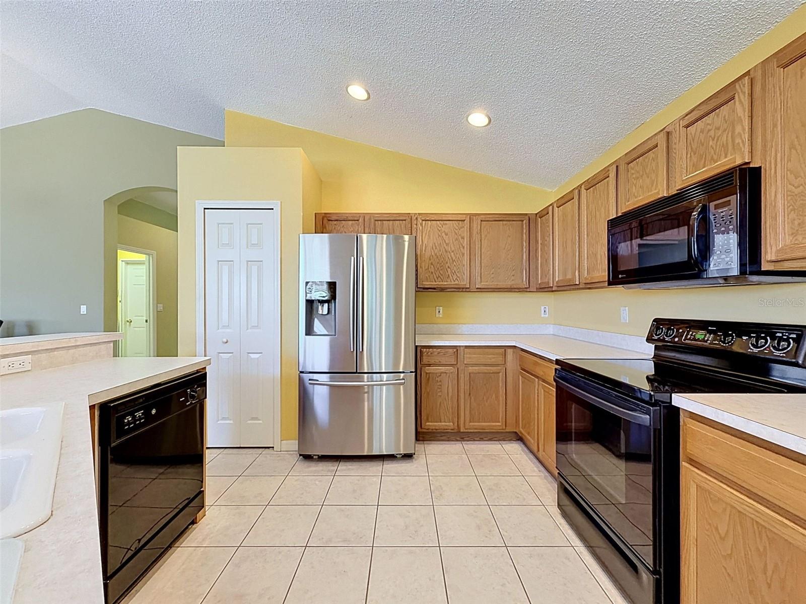 Image 41 of 90 For 2706 Tidal Creek Drive