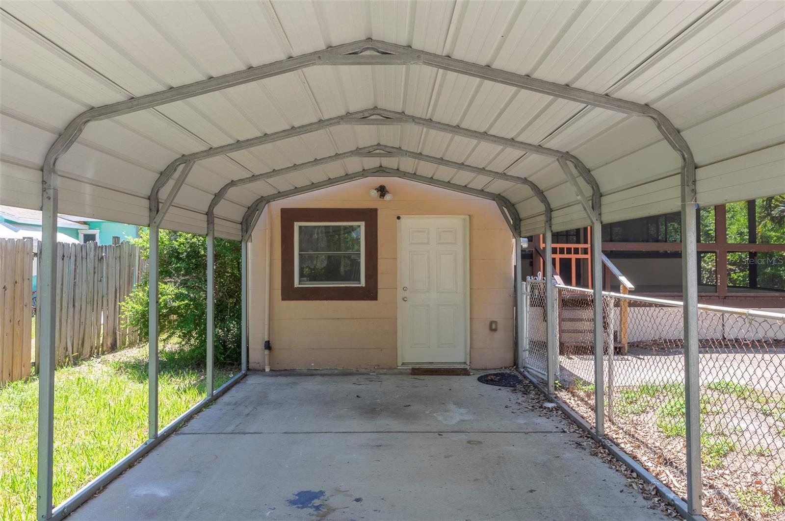 Image 24 of 27 For 983 47th Avenue N