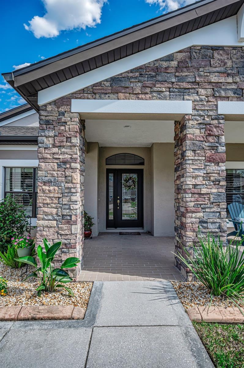 Image 10 of 100 For 8449 Bluevine Sky Drive