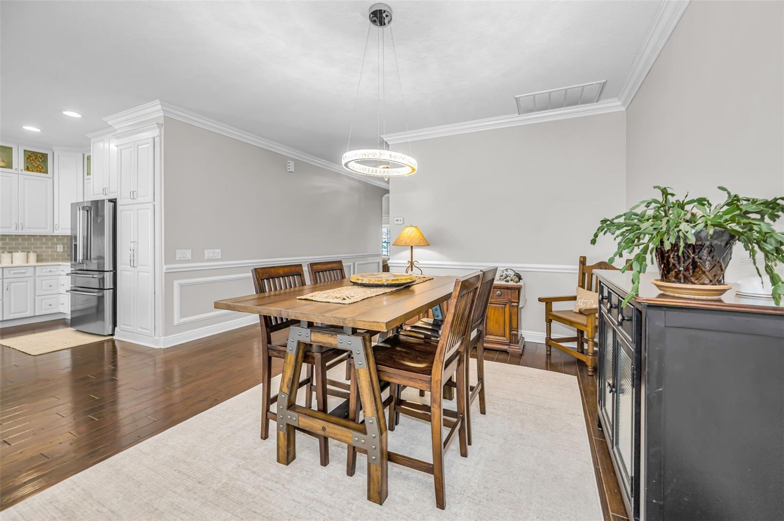 Image 19 of 100 For 8449 Bluevine Sky Drive