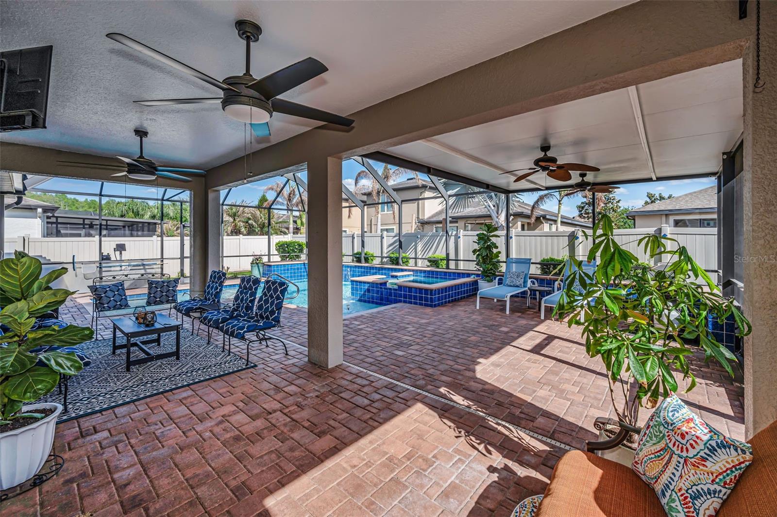 Image 52 of 100 For 8449 Bluevine Sky Drive