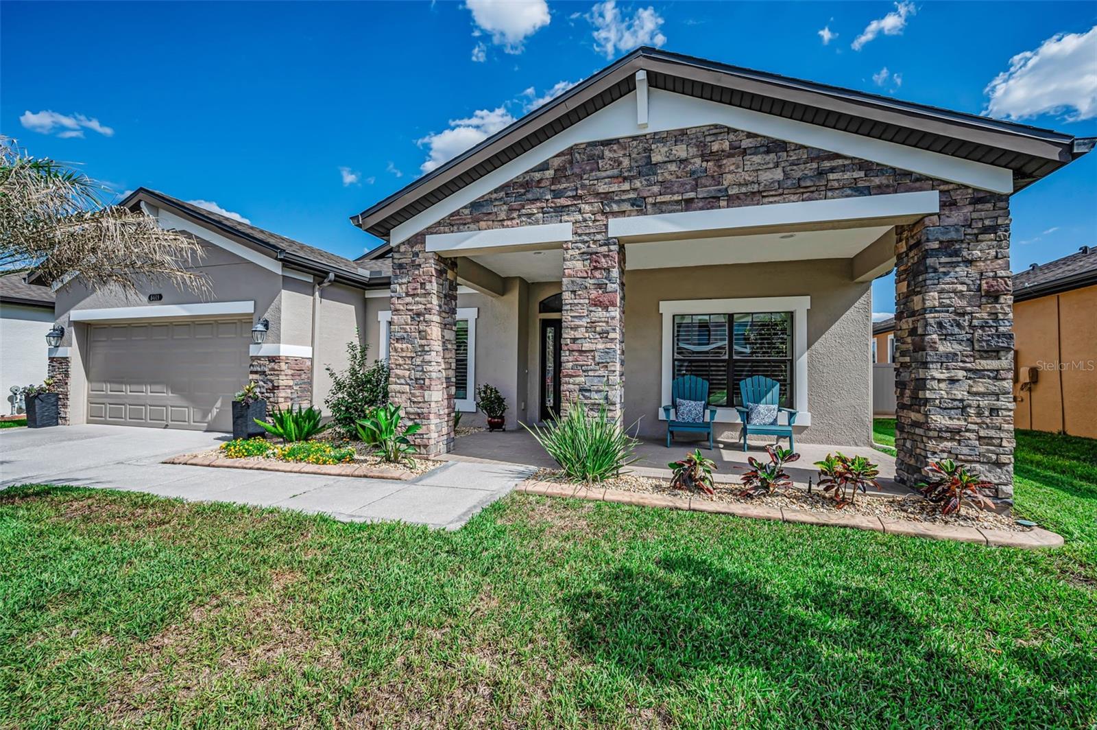 Image 7 of 100 For 8449 Bluevine Sky Drive