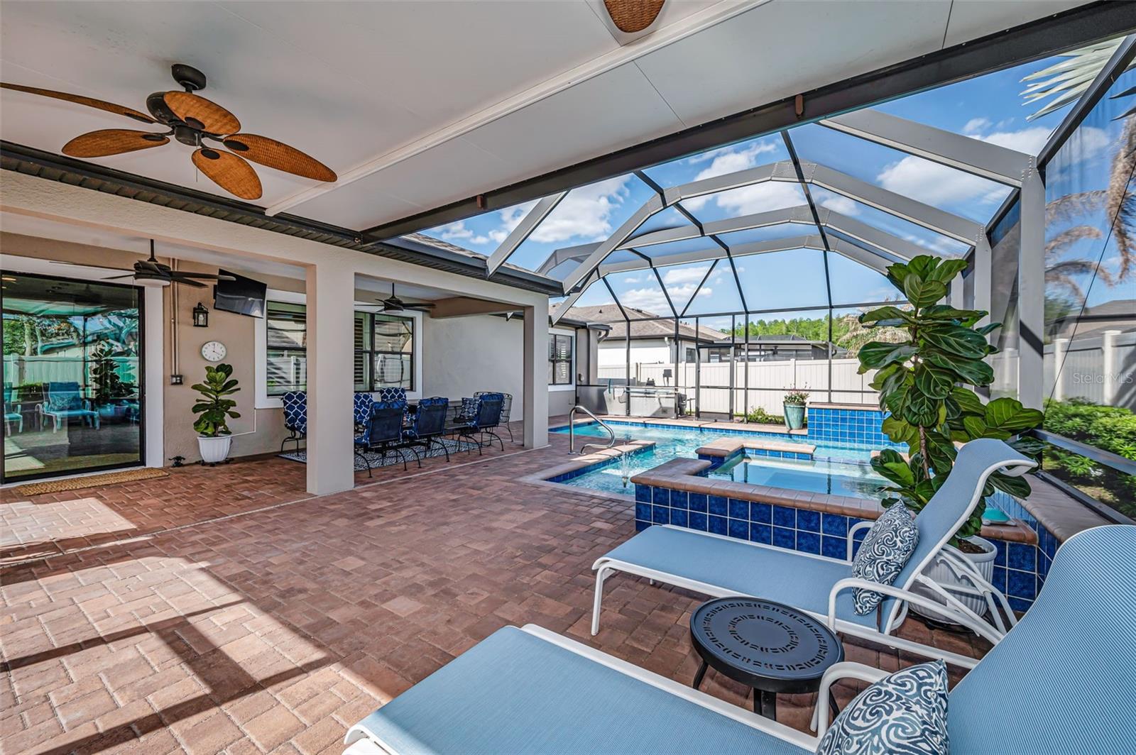 Image 70 of 100 For 8449 Bluevine Sky Drive