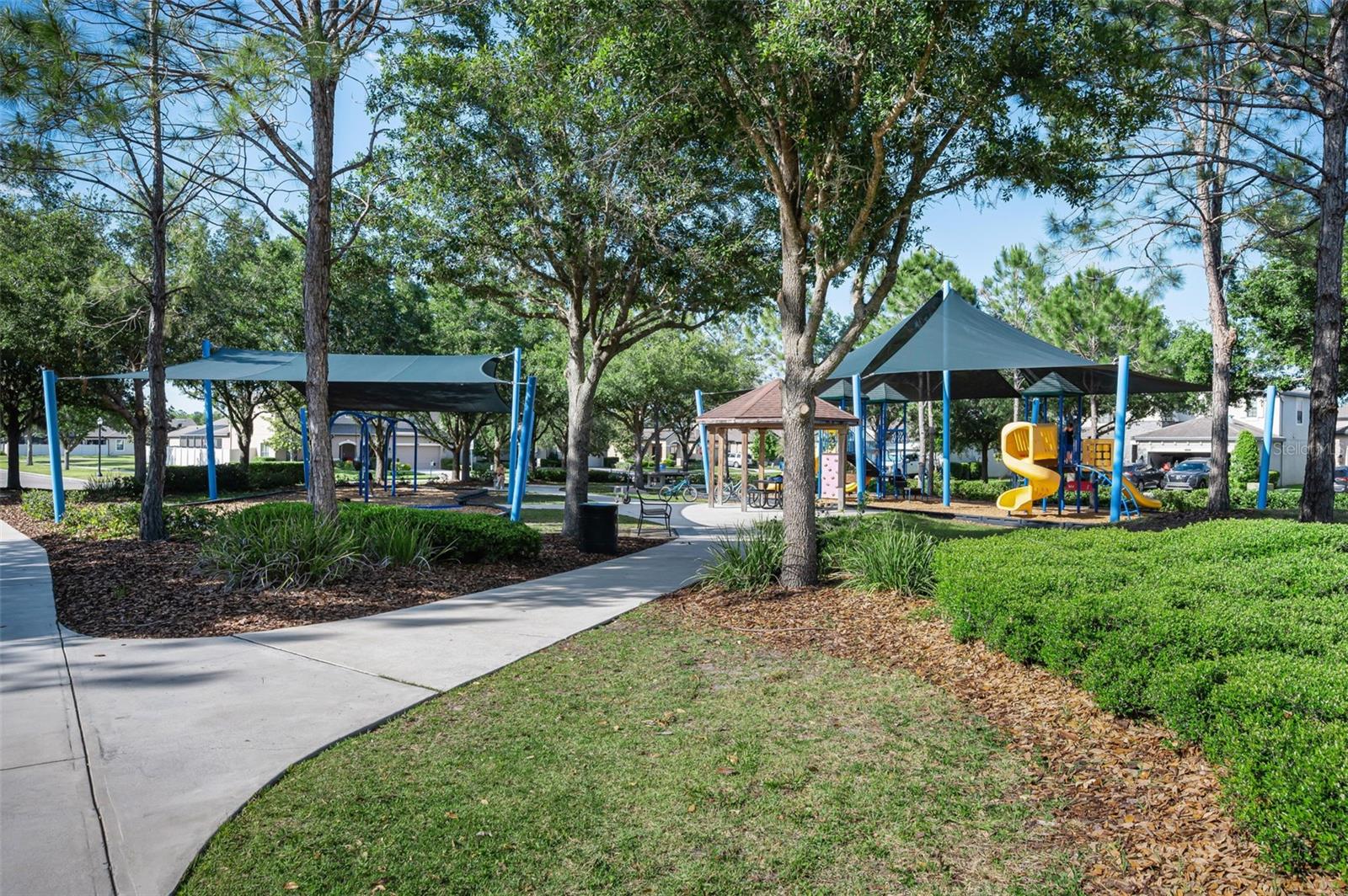 Image 84 of 100 For 8449 Bluevine Sky Drive