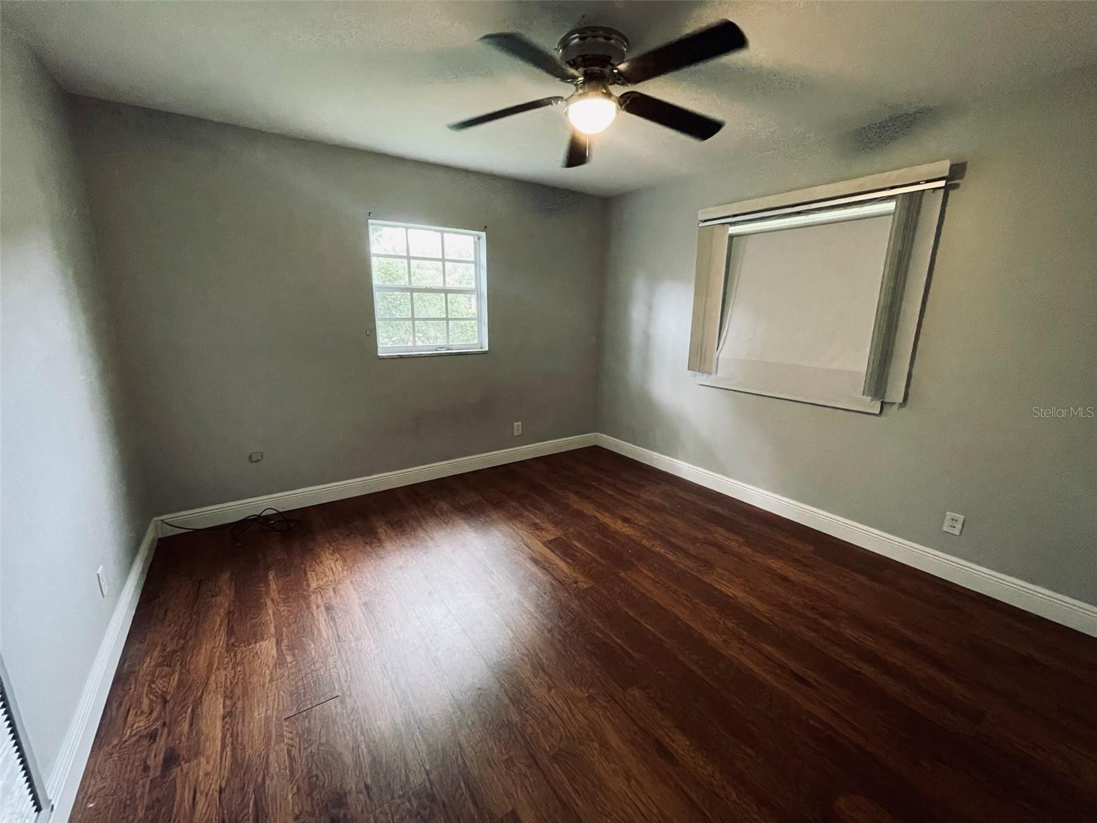 Image 10 of 30 For 1039 Frankland Road