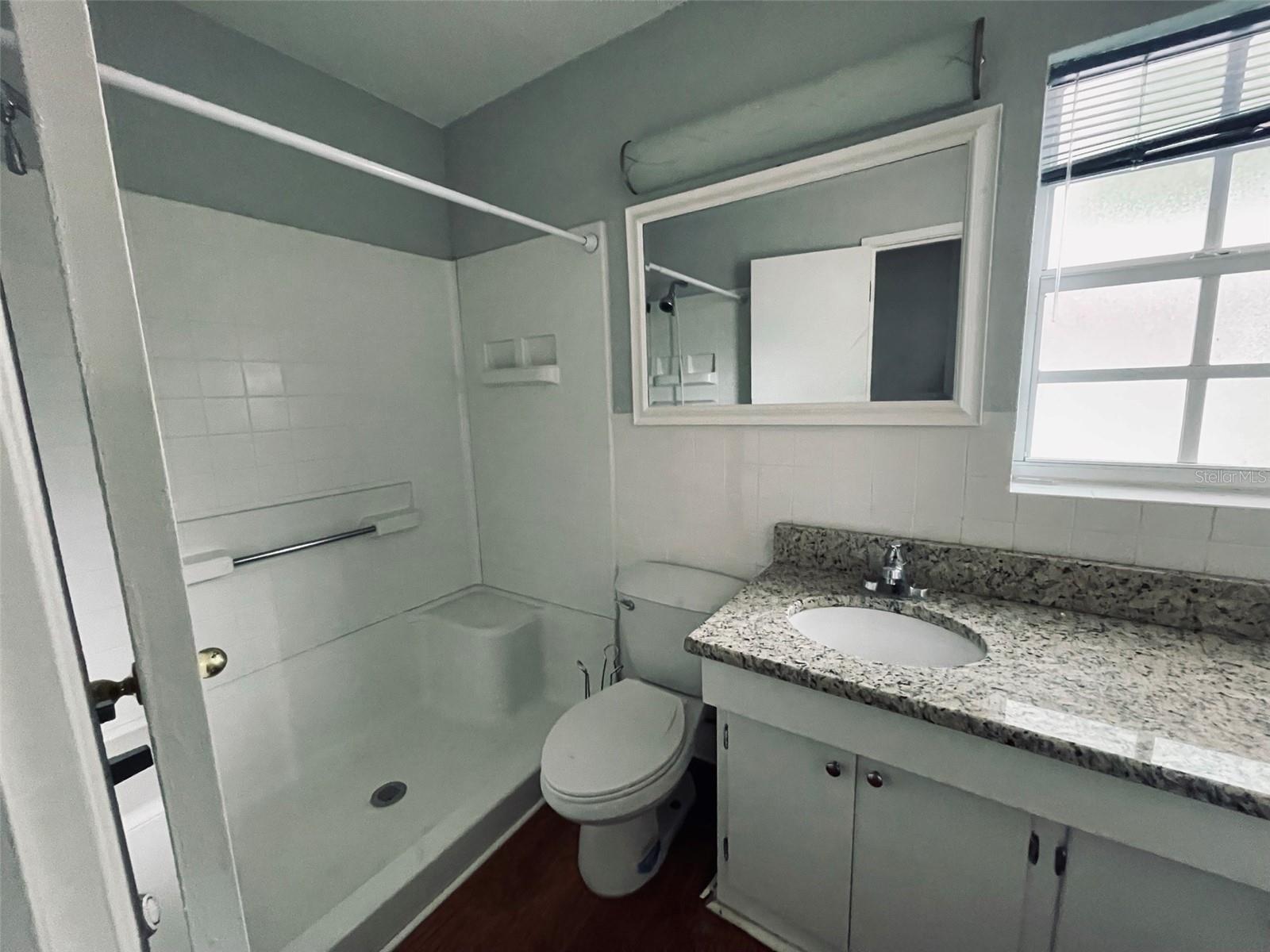 Image 12 of 30 For 1039 Frankland Road