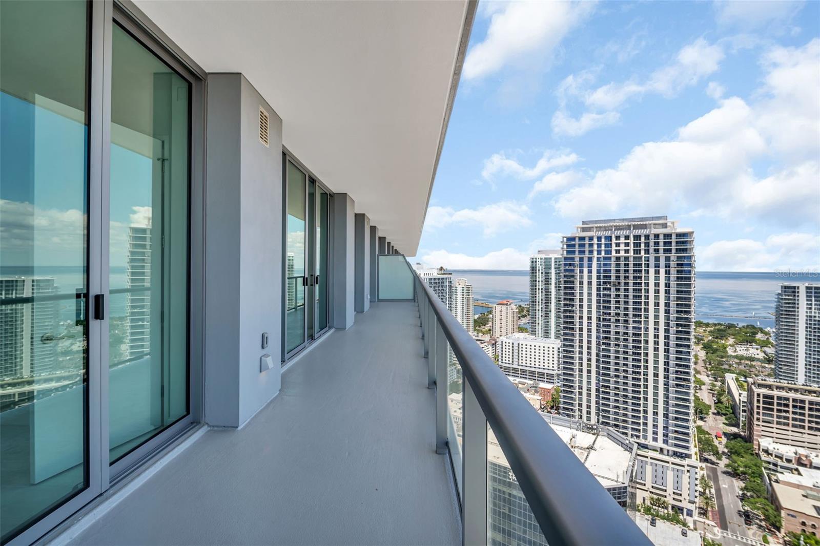 Image 16 of 83 For 400 Central Avenue 3603