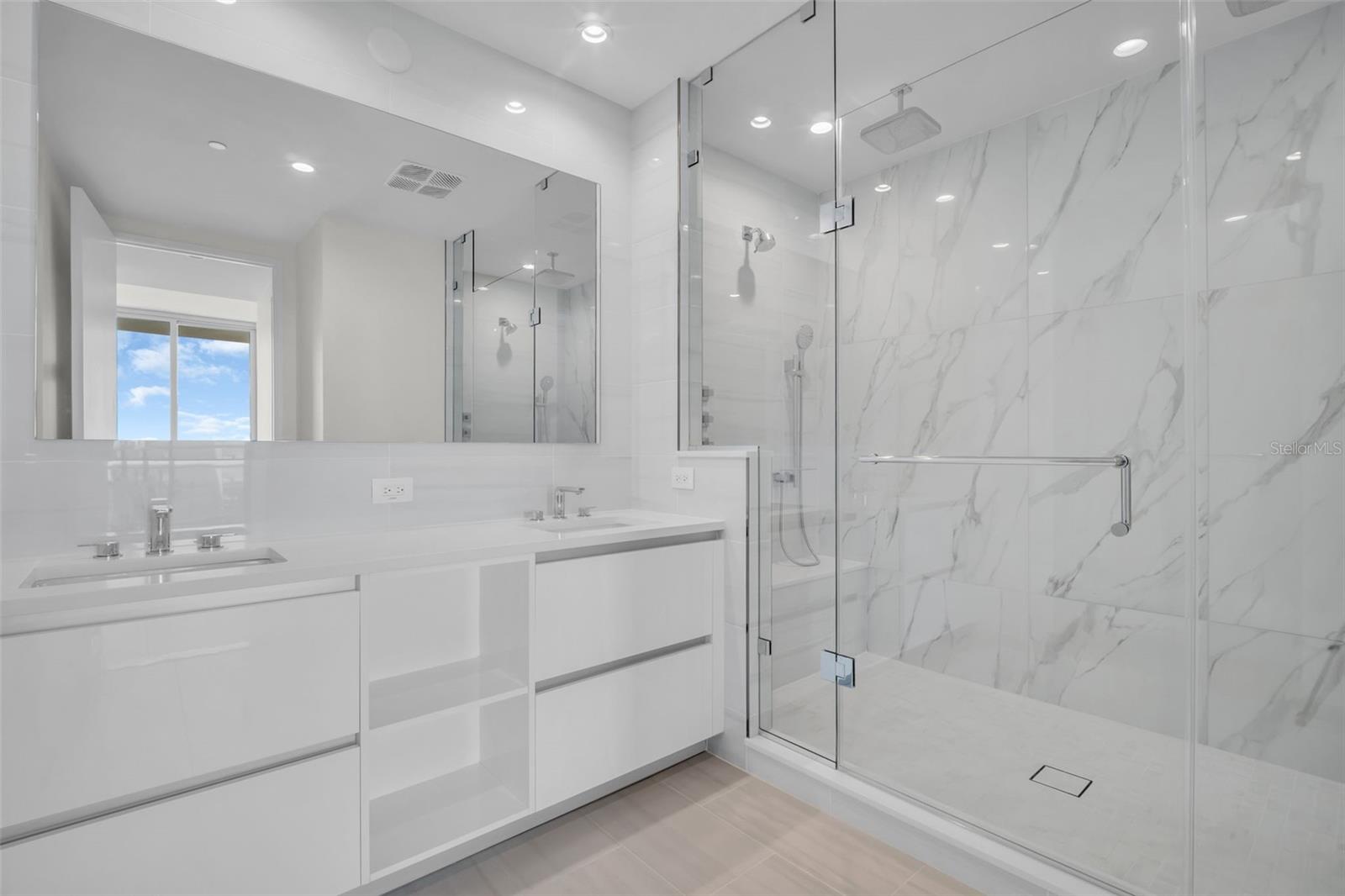 Image 33 of 83 For 400 Central Avenue 3603