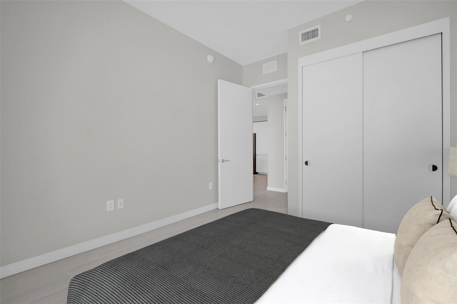 Image 39 of 83 For 400 Central Avenue 3603