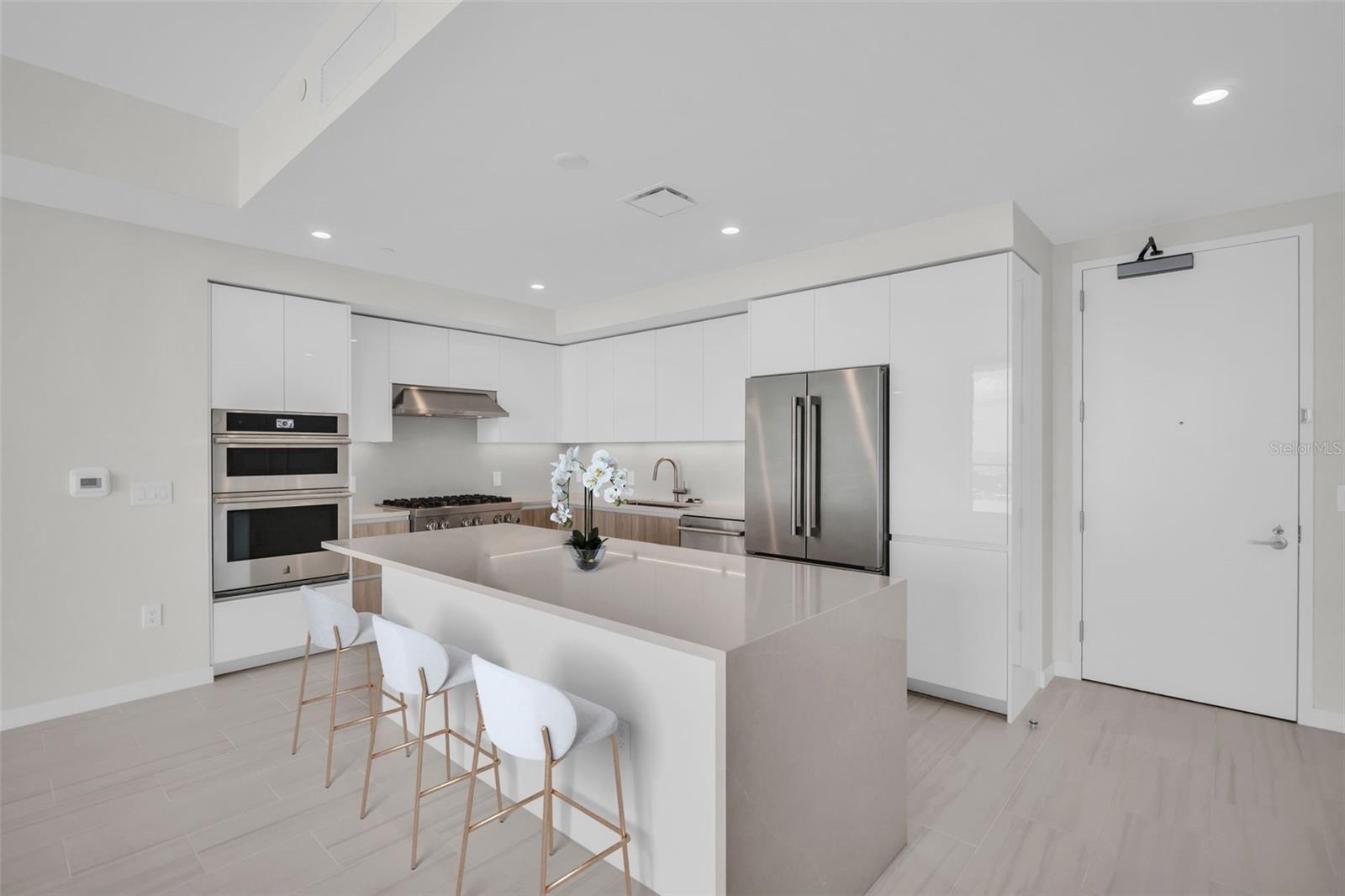 Image 44 of 83 For 400 Central Avenue 3603