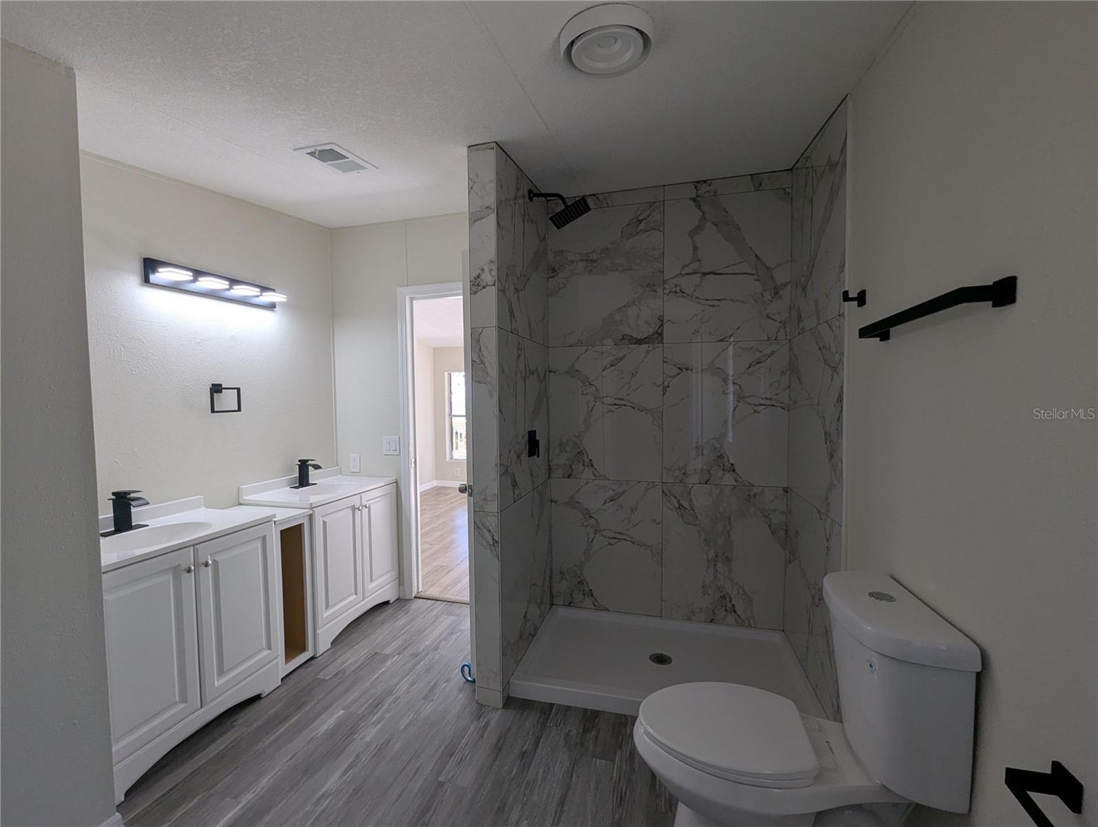 Image 11 of 32 For 5208 Caraway Place