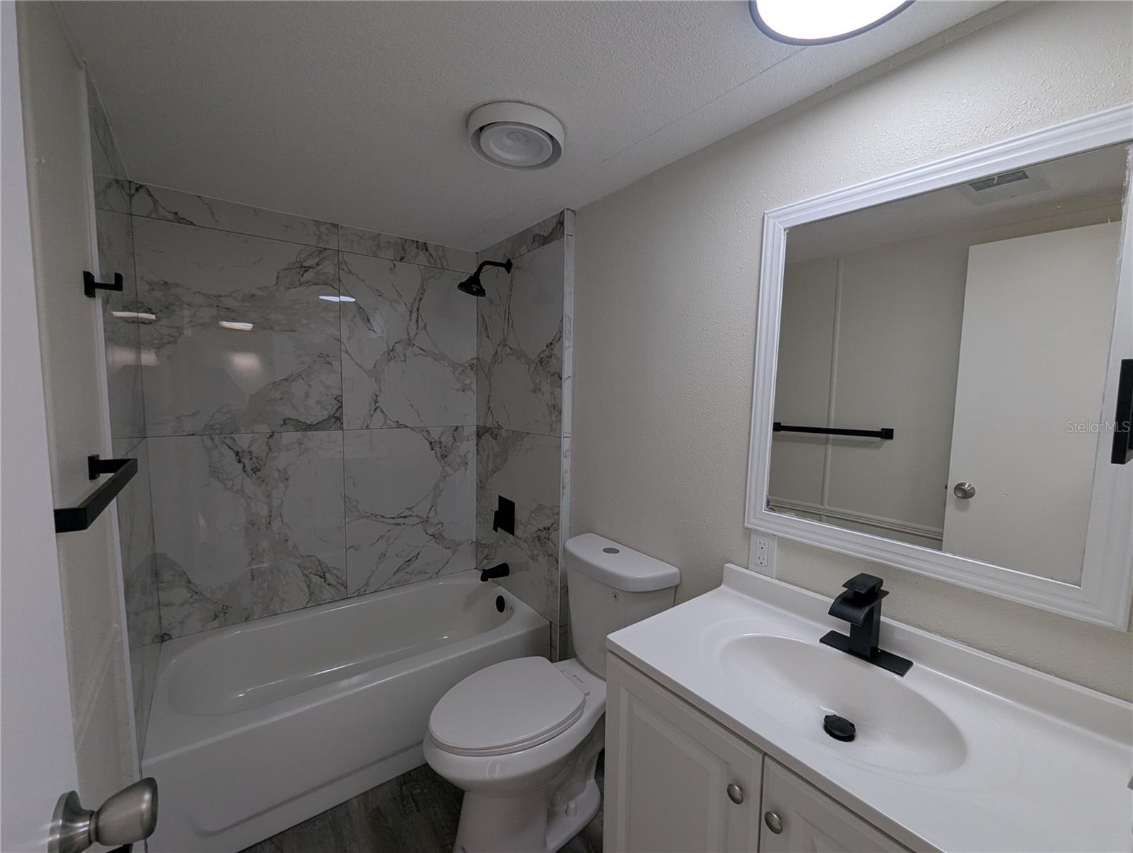 Image 14 of 32 For 5208 Caraway Place