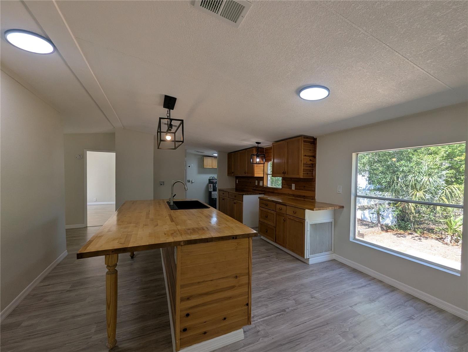 Image 6 of 32 For 5208 Caraway Place