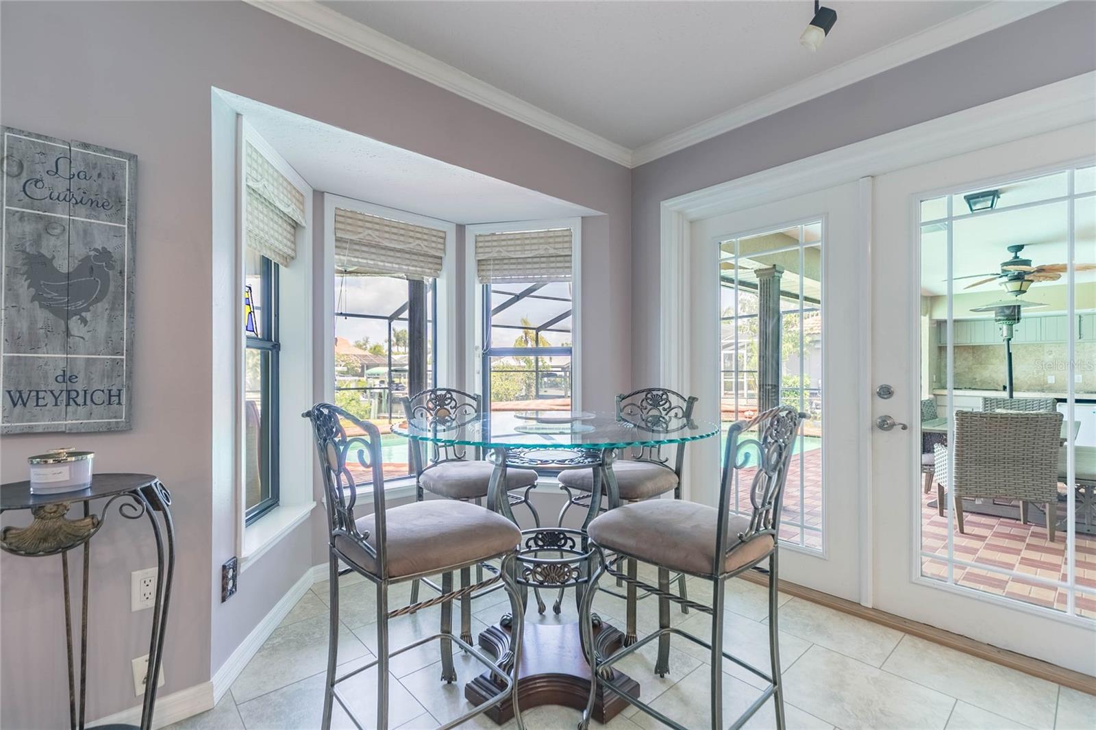 Listing photo id 12 for 6602 Seabird Way