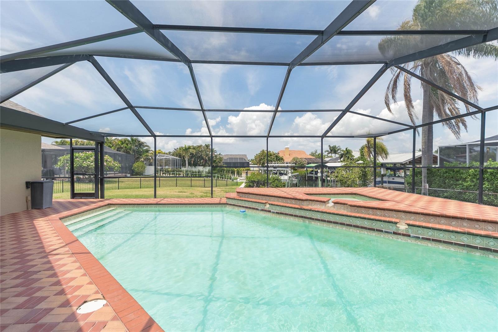 Listing photo id 1 for 6602 Seabird Way