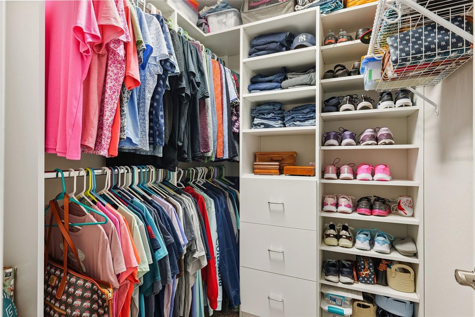 Image 19 of 36 For 134 St Thomas Drive