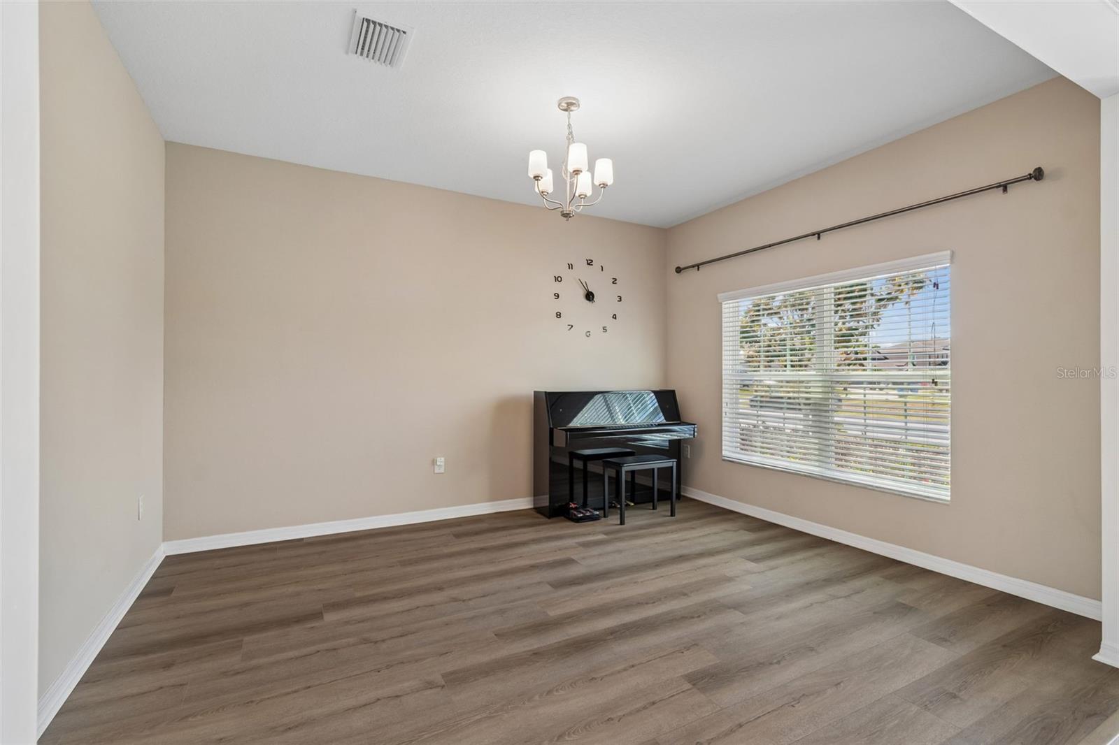 Image 11 of 100 For 17647 Cortes Creek Boulevard