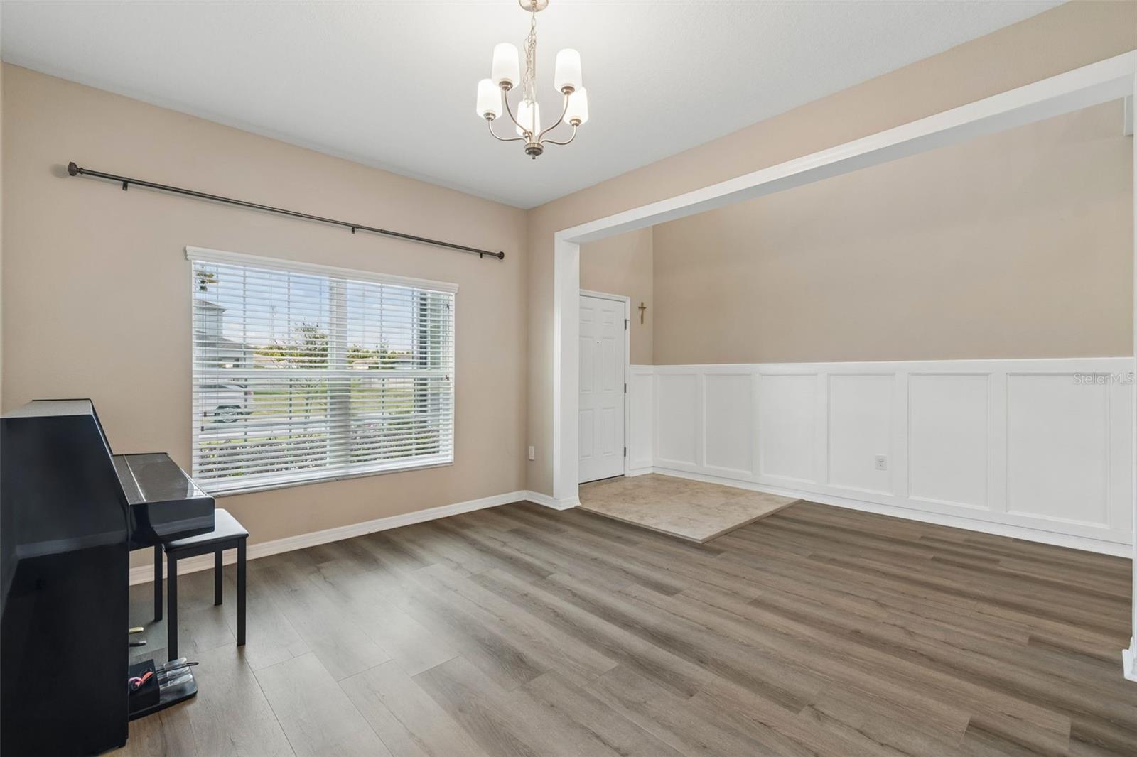 Image 12 of 100 For 17647 Cortes Creek Boulevard