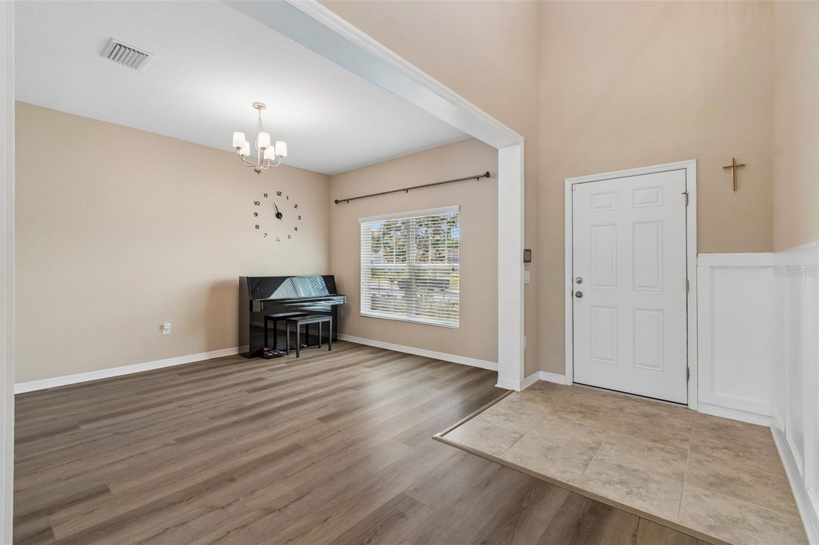 Image 13 of 100 For 17647 Cortes Creek Boulevard