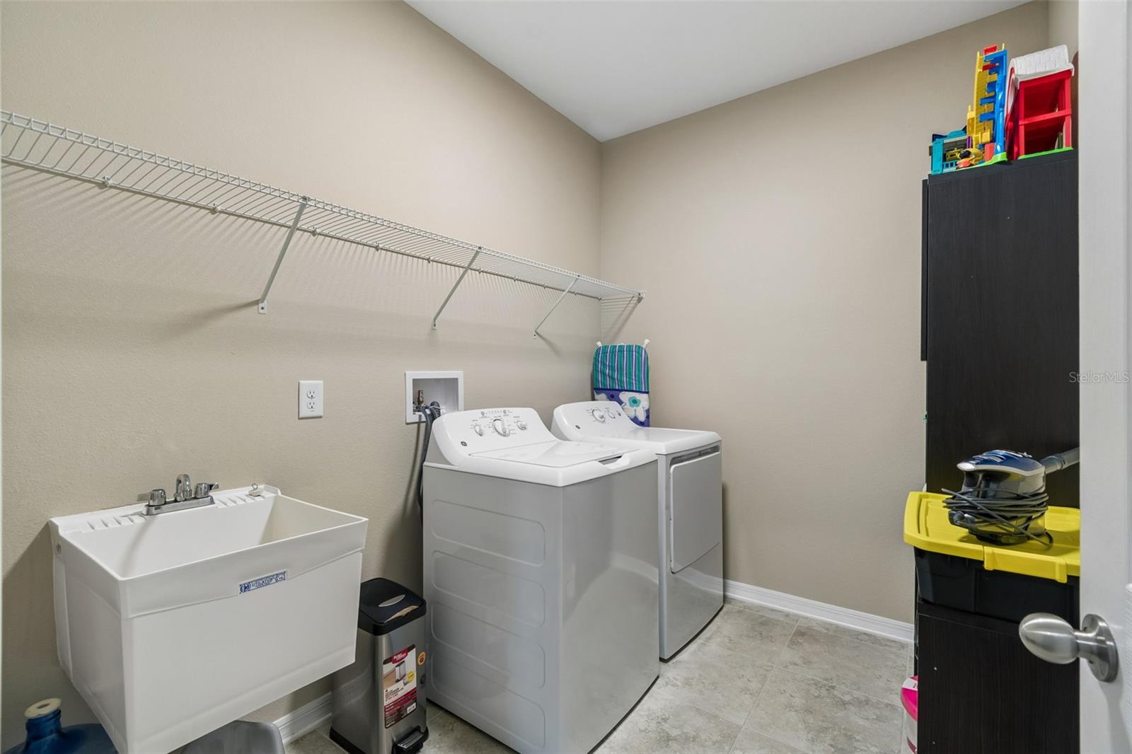 Image 39 of 100 For 17647 Cortes Creek Boulevard