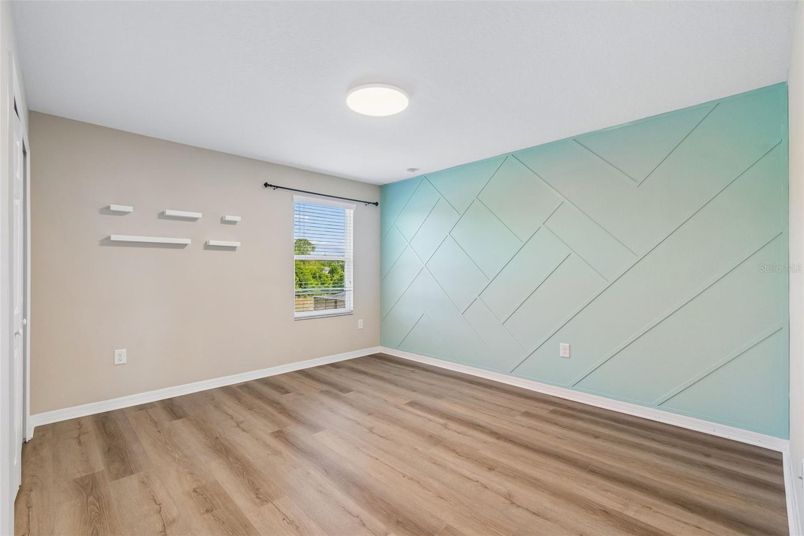 Image 62 of 100 For 17647 Cortes Creek Boulevard