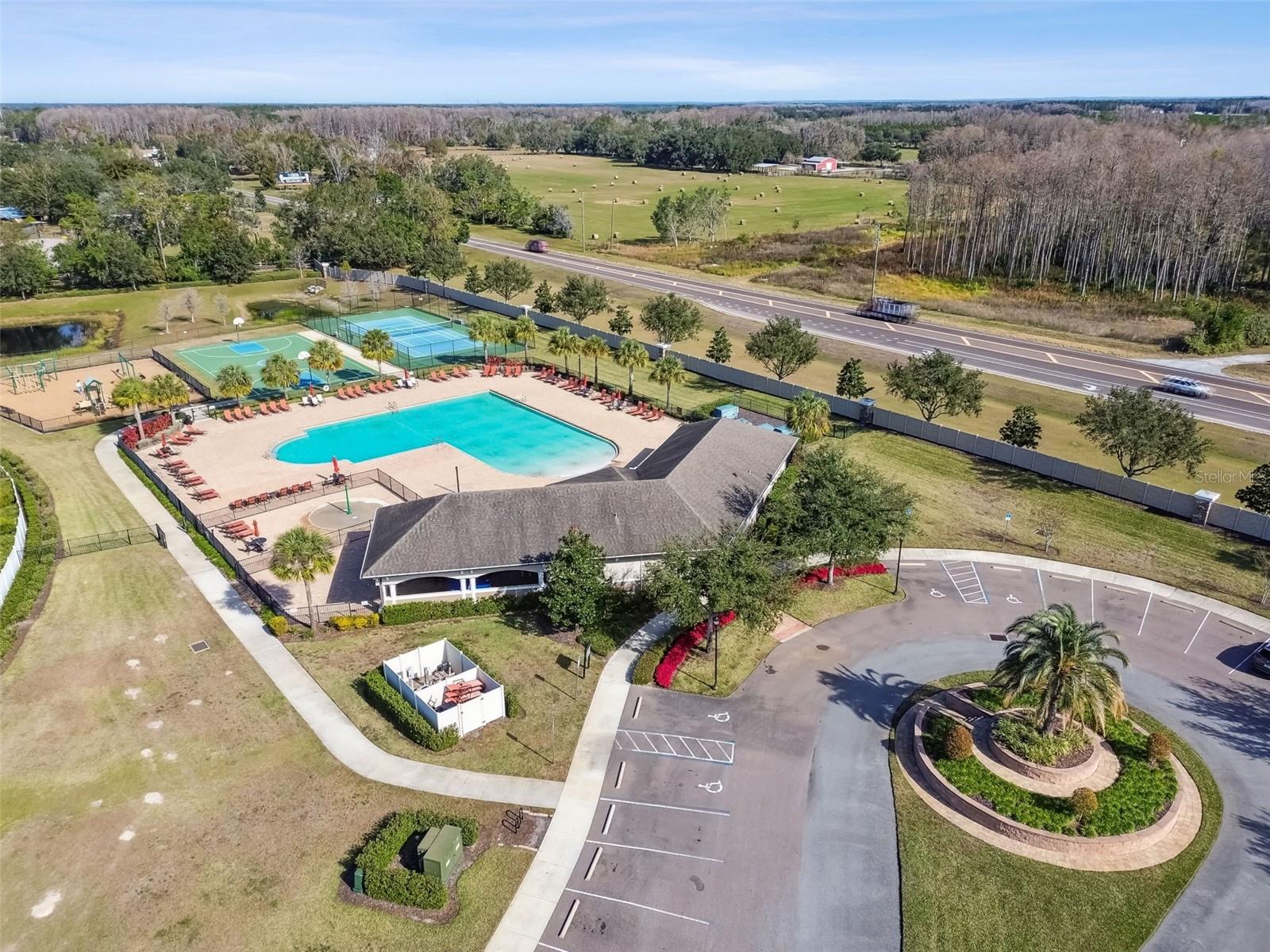 Image 89 of 100 For 17647 Cortes Creek Boulevard