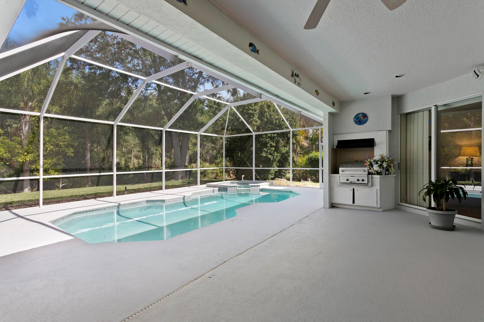 Image 33 of 62 For 17888 Arbor Greene Drive