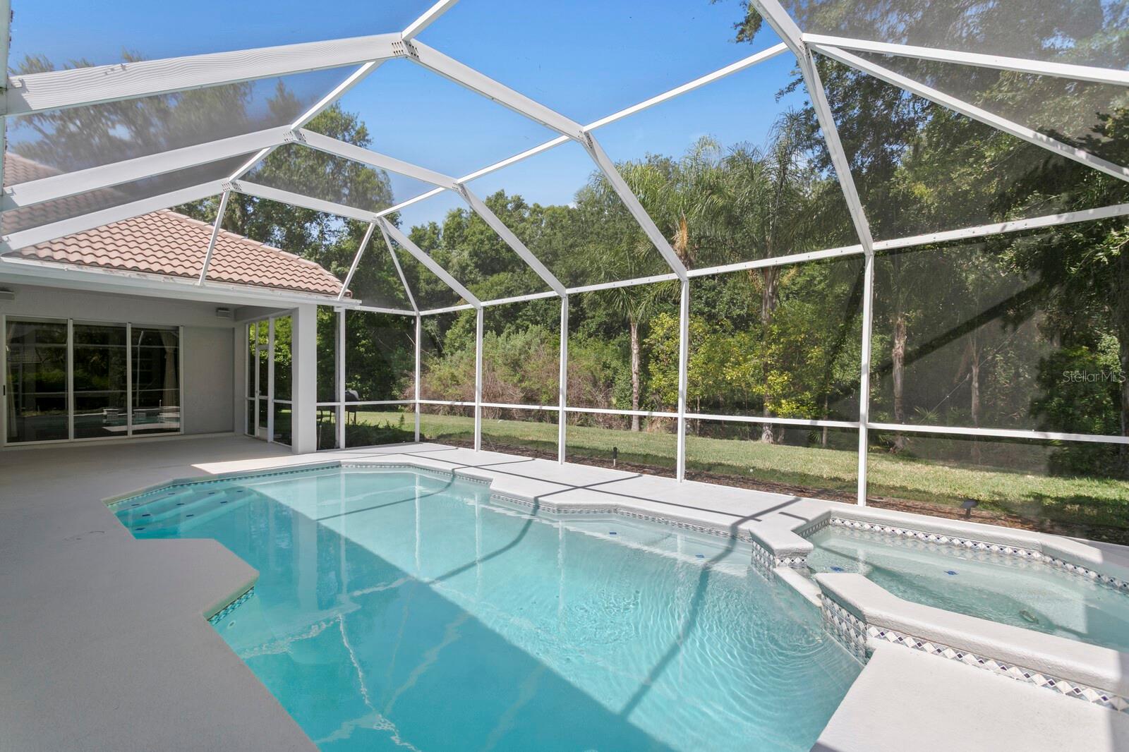 Image 34 of 62 For 17888 Arbor Greene Drive