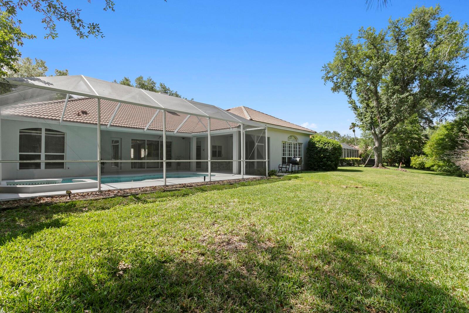 Image 37 of 62 For 17888 Arbor Greene Drive