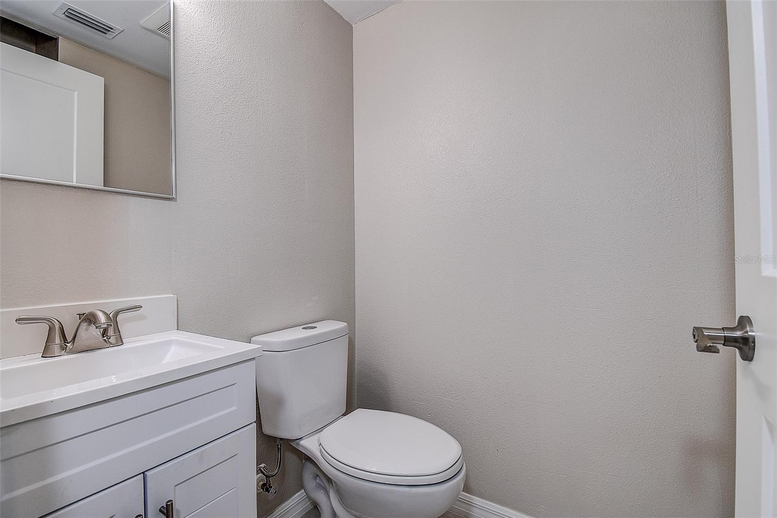 Image 16 of 32 For 8420 Gerbera Avenue