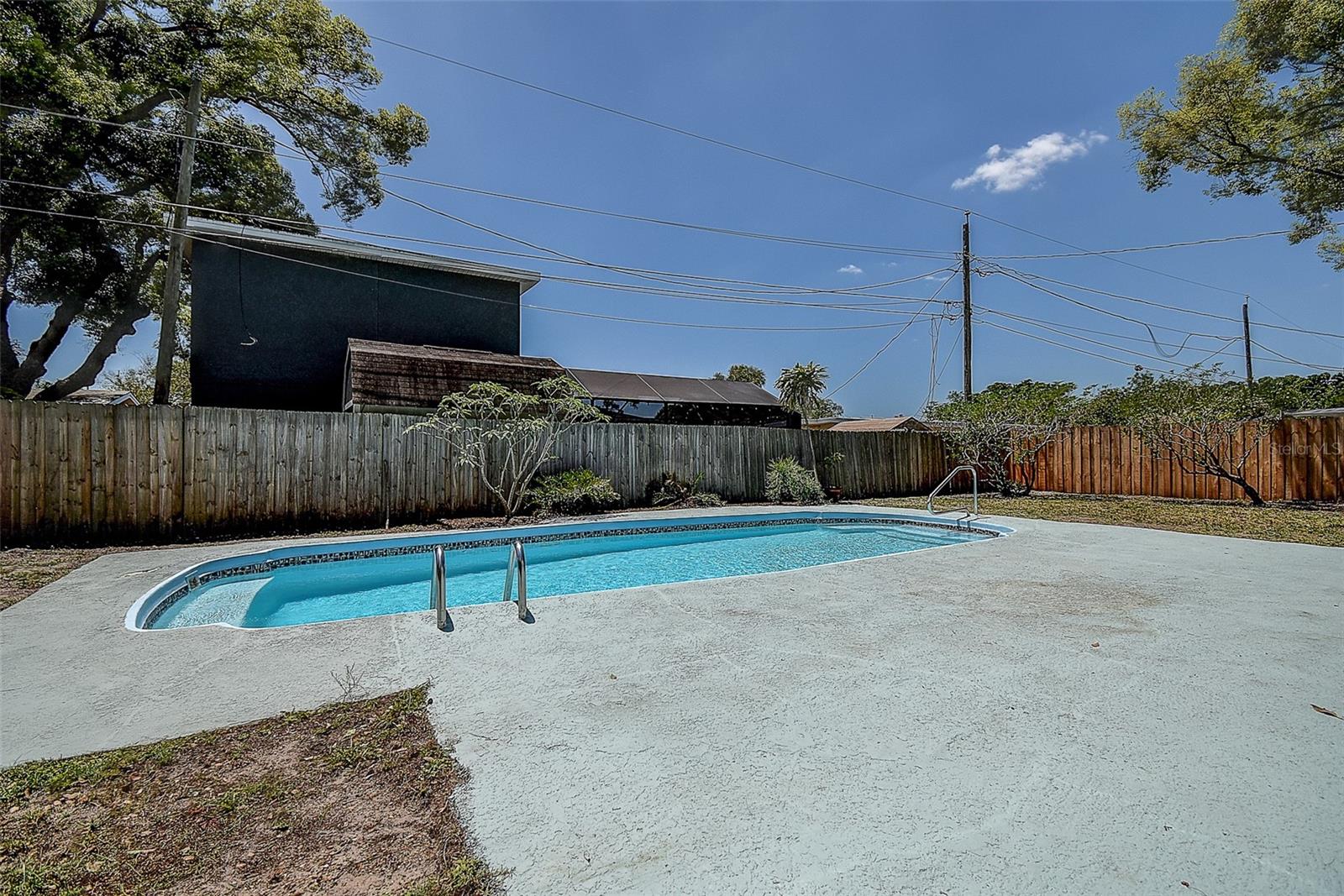 Image 23 of 32 For 8420 Gerbera Avenue