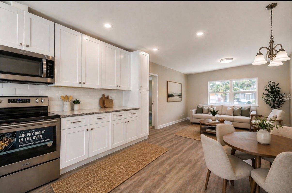 Image 6 of 32 For 8420 Gerbera Avenue